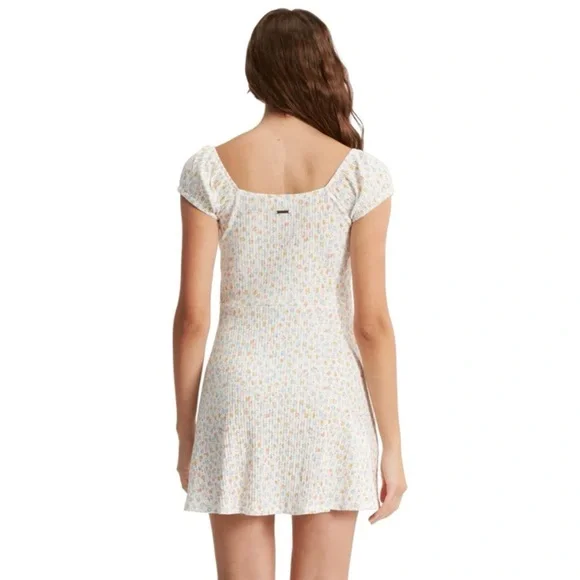 NWT, Billabong Forever Girly Fit & Flare Floral Mini Dress, Size Small - Picture 12 of 14